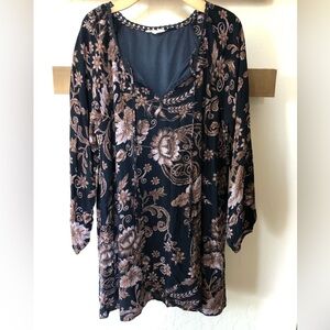 Entro|Bohemian Dark florals long sleeve dress, paisley with micro crotchet•••L